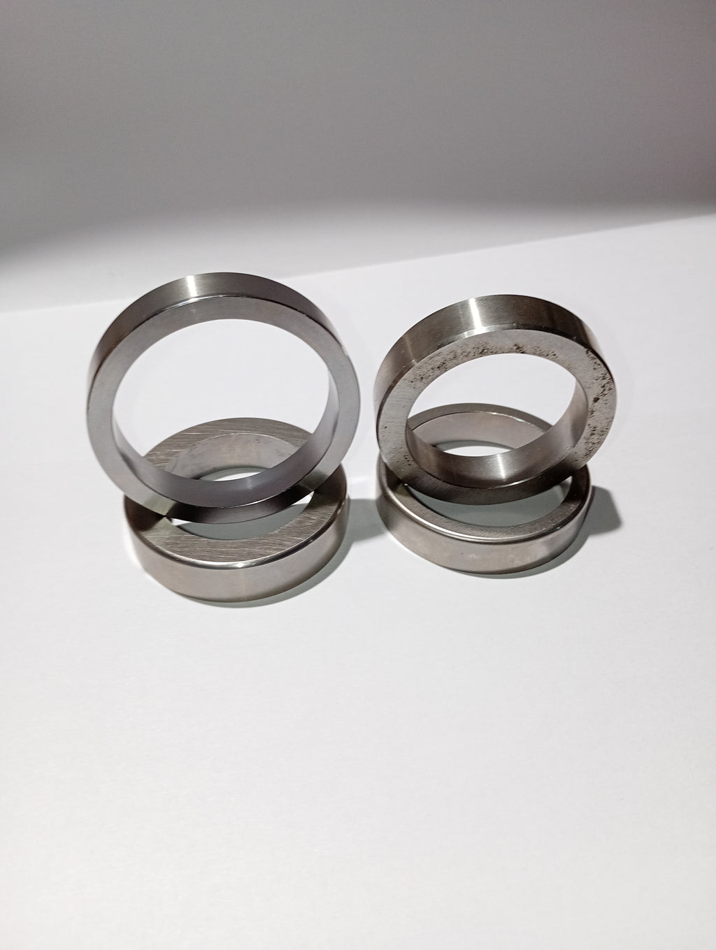 Harley Davidson & Triumph - Seats and Guides